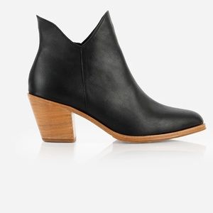 The Two Point Five Ankle Boot